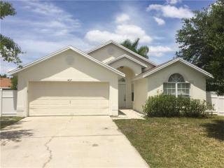 407 Magpie Ct, Kissimmee FL  34759-4445 exterior