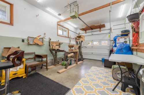 300 Stanley St, Bellefontaine OH  43311-2454 exterior