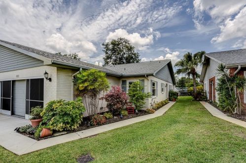 3250 Mcmath Dr, Palm Harbor, FL 34684-3433