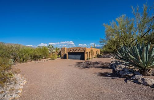 5080 Stonehouse Pl, Tucson, AZ 85750-9618