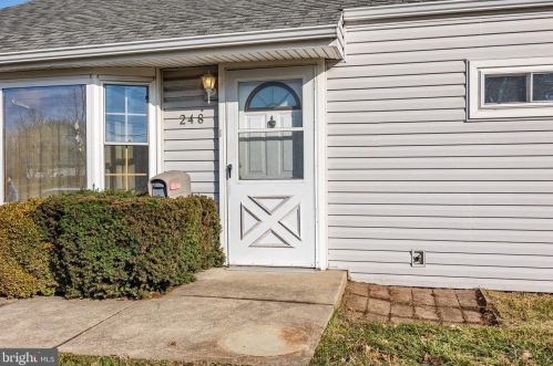 248 Oxford Valley Rd, Fairless Hills, PA 19030-2620