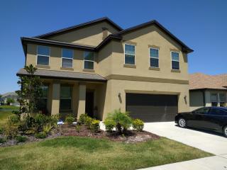 30501 Pecan Valley Loop, Zephyrhills FL  33543-6944 exterior