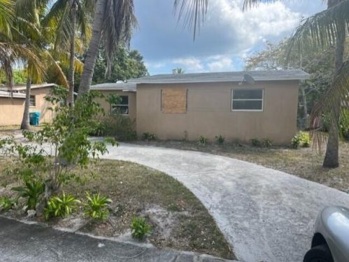 2400 2nd St, Boynton Beach, FL 33435-1736