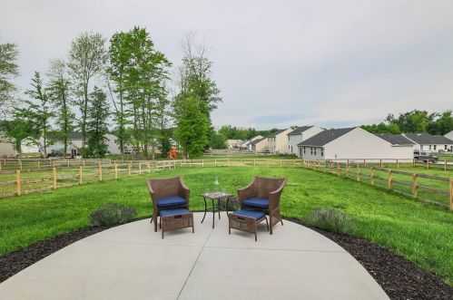 145 Wooded Ridge Dr, Amelia OH  45102 exterior