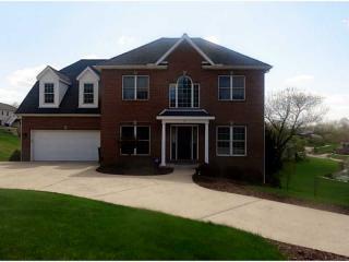 7 Ben Franklin Dr, North Huntingdon, PA 15642-8817