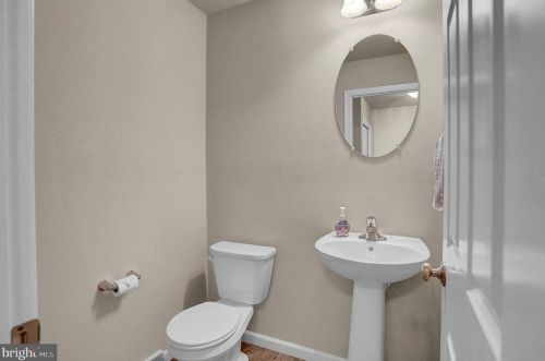 109 Landover Ct, West Enola PA  17025 exterior