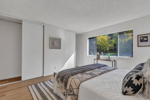 434 Brentwood Dr, Benicia CA  94510-1437 exterior