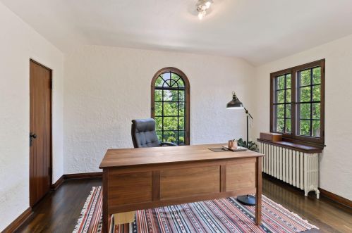 3801 Ewing Ave, Minneapolis MN  55410-1051 exterior