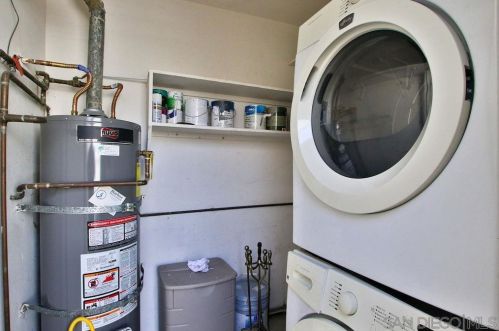 4323 Loma Riviera Ct, San Diego CA 92110-5504 exterior