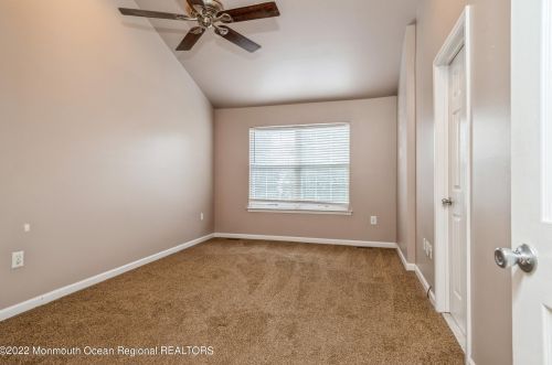 48 Alpine Rd, Holmdel Village NJ  07733-2724 exterior