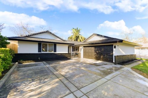 5825 Merlindale Dr, Citrus Heights, CA 95610-6727