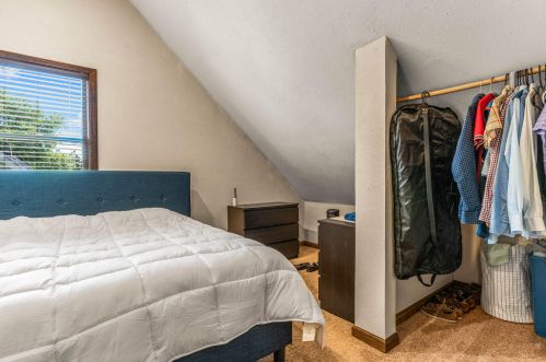 344 Rosedale Ave, Milwaukee WI 53207-0014 exterior