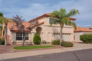 832 Wagoner Rd, Phoenix, AZ 85022-6095
