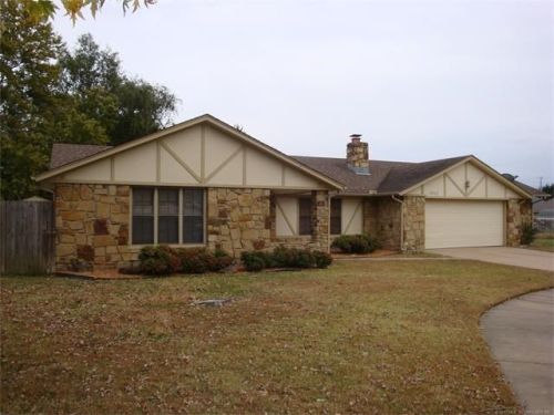 1942 Limestone Rd, Bartlesville, OK 74006-6714