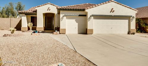 15896 Paradise Ln, Sun City, AZ 85374-5811