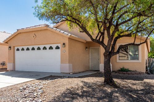 929 Clear River St, Tucson AZ  85704-3796 exterior