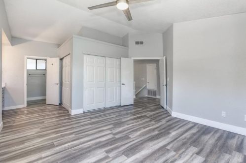 9262 Mapleview Way, Elk Grove CA  95758-5007 exterior