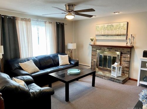 1020 Jerome Ave, Bristol CT  06010-2408 exterior