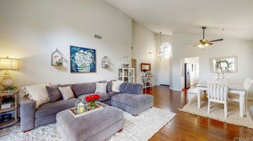 29061 Forest View St, Lake Elsinore, CA 92530-7200