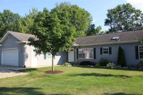 15298 County Road 18, Middlebury, IN 46540-9105