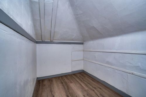 715 Fred Shuttlesworth Cir, Cincinnati OH 45229-2113 exterior