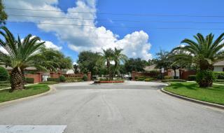 111 Lower Lake Ct, De Bary, FL 32713-2269