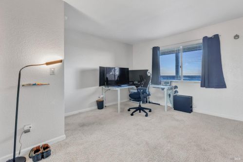 301 Rosemarie Pl, West Pittsburg CA  94565-6705 exterior