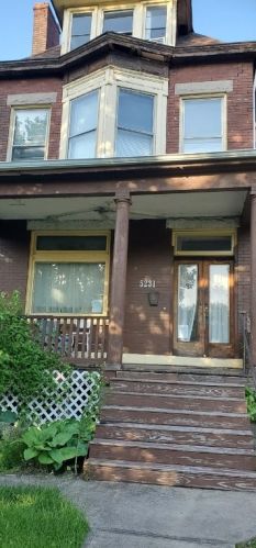 5231 Gertrude St, Pittsburgh, PA 15207-1771