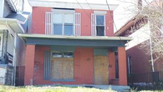 446 26th St, Louisville, KY 40212-1437