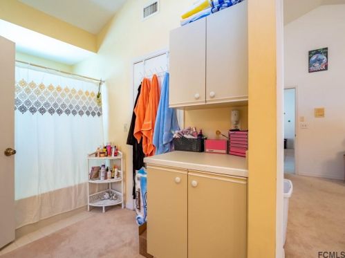 305 Mallard Ln, Daytona Beach FL 32119-8719 exterior