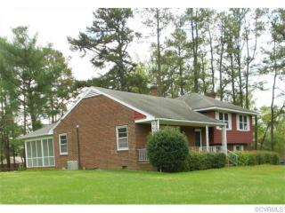 8359 Burnside Dr, Mechanicsville, VA 23116-1837