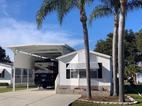 5128 Southshore Dr, Polk City, FL 33868-9563