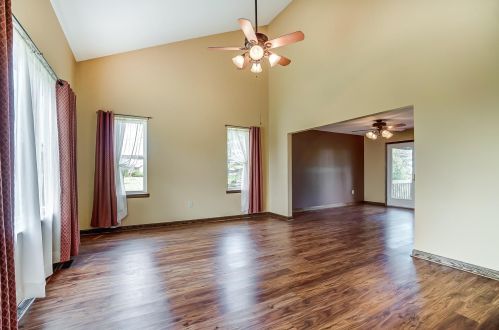 630 Josiah Morris Rd, London OH  43140-9344 exterior