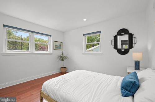 3248 Brandy Ct, Falls Church VA  22042-3704 exterior