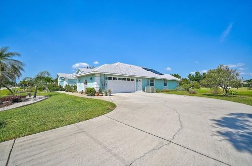 51 Marker Rd, Placida, FL 33947-1803