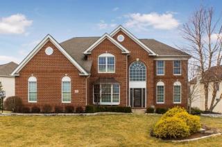 8302 Autumnwood Way, Dublin, OH 43017-8887