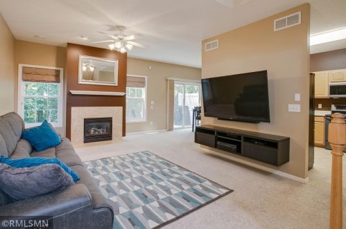 338 Heritage Trl, Lino Lakes, MN 55014-5009