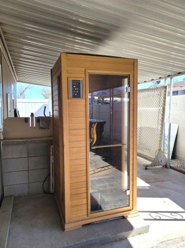 140 Calle Arriba, Palm Springs CA  92264-6329 exterior