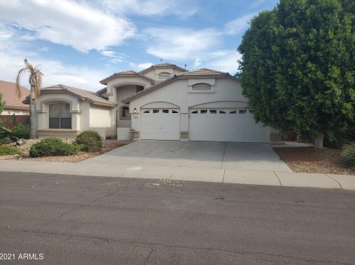 2211 Elgin St, Chandler, AZ 85225-2310