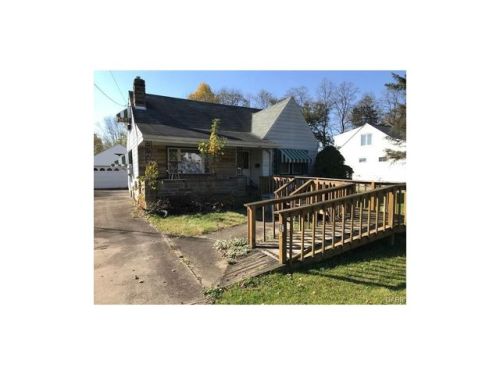 19 Medway Dr, Medway, OH 45341-1113