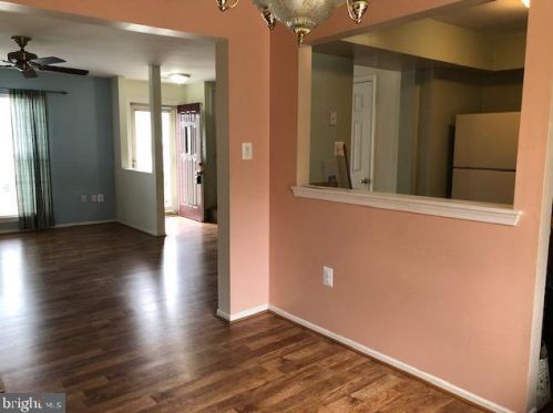 2866 Madeira Ct, Woodbridge VA  22192-1940 exterior