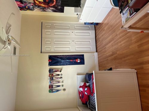 1215 100th Ave, Hollywood FL  33024-4377 exterior