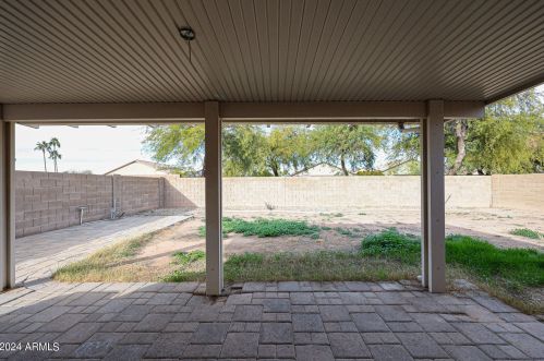 13430 Ironwood St, Sun City AZ  85374-5274 exterior