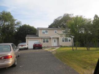 101 Woodside Ave, Canaan Lake, NY 11772-1441