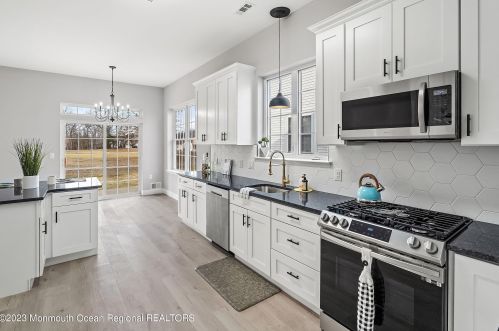 58 Baltusrol Dr, Jackson Twp NJ  08527-4012 exterior