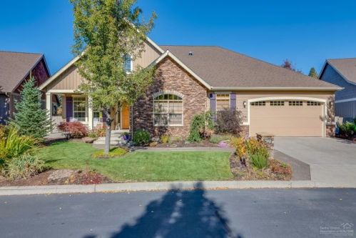 19529 Sugar Mill Loop, Bend, OR 97702-2832
