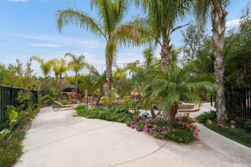 28030 Gibraltar Ln, Santa Clarita CA  91384-4548 exterior