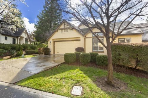 7668 Helmsdale Dr, San Jose, CA 95135-2134