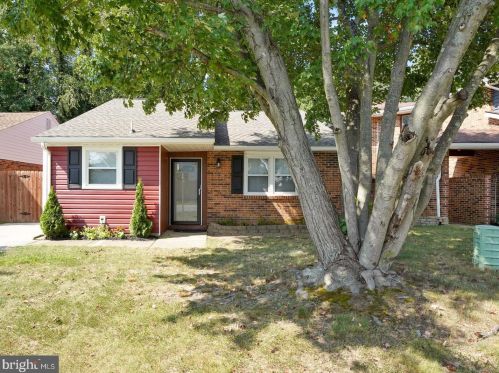315 Pond View Ln, Bear, DE 19701-1069