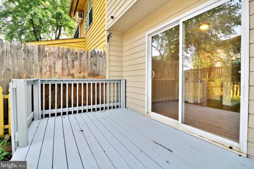 55 Mallard Ct, Charles Town WV  25414-5804 exterior